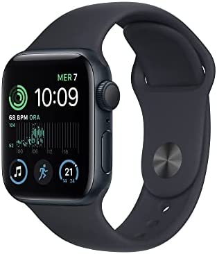 Apple Watch SE (2ª gen.) (GPS, 40mm) Smartwatch con cassa in alluminio color mezzanotte con Cinturino Sport color mezzanotte - Regular. Fitness tracker, monitoraggio del sonno, Rilevamento incidenti