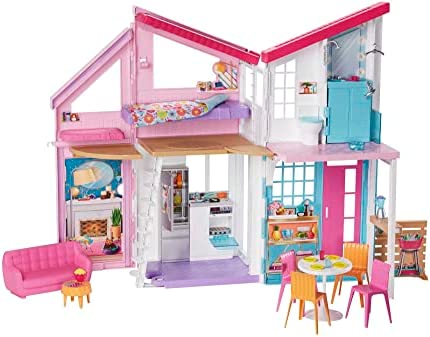 Barbie - Casa di Malibu - Casa di Barbie Malibu - Playset Trasformabile con Plug-and-Play - Oltre 25 Accessori - 60 Cm - Regalo per Bambini da 3+ Anni, FXG57
