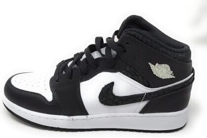 AIR JORDAN 1 Mid SE 'Panda Elephant' FB9911-001 Size