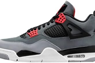 AIR JORDAN 4 Retro Size