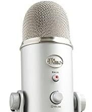 Blue Yeti Microfono USB per Registrazione, Streaming, Gaming, Podcasting su PC e Mac, Mic a Condensatore per Laptop o Computer, Effetti Blue VO!CE, Stand Regolabile, Plug and Play - Argento