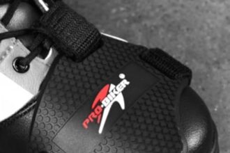 Protezione Scarpe Moto per Leva Cambio Marcia, Salva Scarpe moto leva cambio, Copriscarpa moto, Accessori moto per Uomo e Donna, protezioni moto, Gadget Moto per Yamaha, Honda, KTM, Suzuki, Ducati ecc