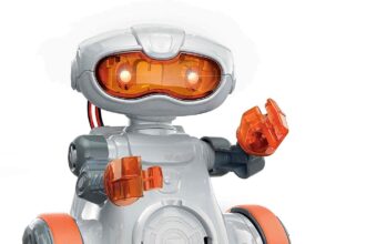 Clementoni Scienza e Gioco Robotics - Mio Robot per Bambini 8+ Anni, Kit di Robotica per Costruire e Programmare Robot, Stimola Abilità Logiche e Tecnologiche, Made in Italy, Lingua Italiana, 19112
