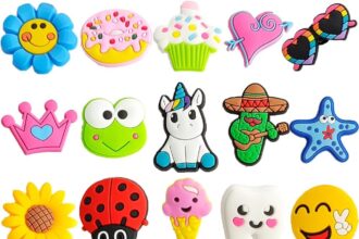 HOMENATUR Accessori per Crocs - 20 Pezzi - Spilla per zoccoli sanitari - Decorazioni per Scarpe - Pins Ciondoli Shoe Charms - Donna Uomo Bambini - Sanità Ostelleria - Lavoro Parrucchiere