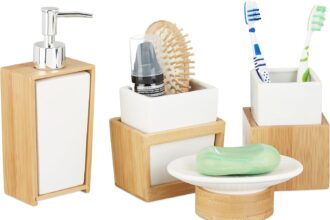 Relaxdays Set Accessori Bagno 4 Utensili, Dispenser, Porta-Sapone, Porta-Spazzolino, Bambù, Ceramica, Marrone e Bianco