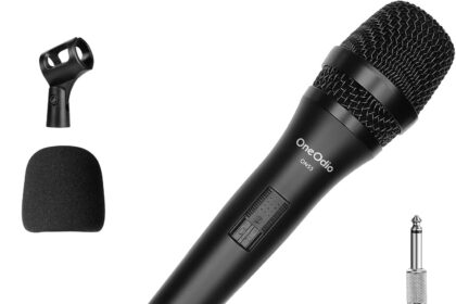OneOdio ON55 Microfono Dinamico Cardioide con Cavo XLR da 5 m e Supporto per Clip, Microfono Vocale Portatile in Metallo con Interruttore On/Off per Registrazione, Canto Karaoke, Discorso (argento)