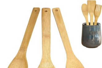 World Trade Set di Utensili da Cucina in Legno di Bamboo - Kit di 3 Accessori da Cucina AntiGraffio (Paletta per Cucina, Cucchiaio in Legno, Mestolo) - Attrezzi da Cucina in bambù Naturale
