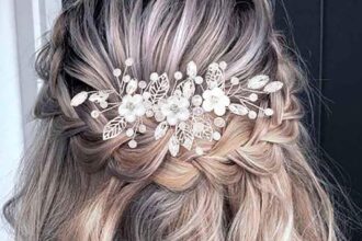 Brateuanoii Accessori Capelli Sposa Argento, Ornamenti per Capelli di Strass Nuziali, Perla Decorazioni Capelli Sposa Fiore Vite, Accessorio per Capelli da Sposa in Cristallo per Donne e Ragazze
