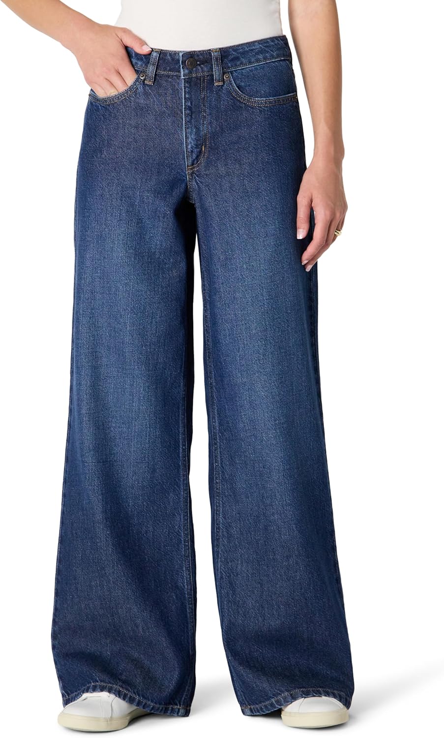 Amazon Essentials Donna Jeans a Vita Media Ultra Morbidi a Gamba Larga