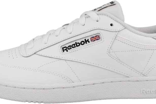 Reebok Club C 85, Scarpe da Ginnastica Basse Uomo, Bianco (Ftwr White/Ftwr White/Core Black), 39 EU