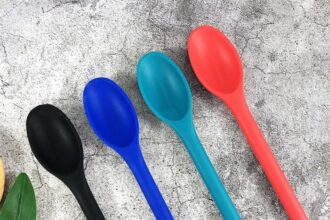 4pz Cucchiaio in Silicone Mestoli Cucina Silicone 30,5x4,7cm Cucchiai Lunghi in Silicone Piccoli Multicolore Cucchiaio Silicone Cucina per Strumenti di Miscelazione Agitazione