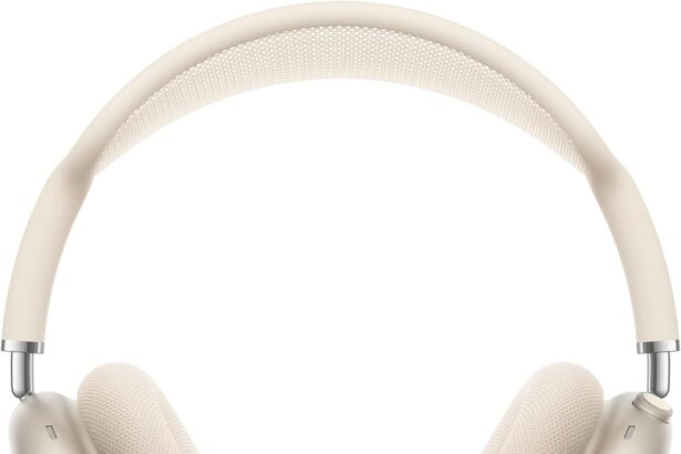 Apple AirPods Max Wireless Over-Ear Headphones, Active Noise Cancellation, Transparency Mode, Custom Space Audio, USB-C Charging, Bluetooth Headphones for iPhone, Galaxy