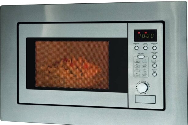 Bomann MWG 2215 EB, Microwave 20 L