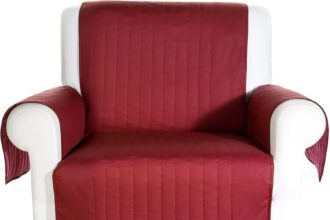 Caleffi - Sofa Cover with Armrests Quilted Microfibre and Hypoallergenic Polyester, 1 Seater Armchair Cover for Armchairs 60 cm, Soft Lightweight Washable Sofa Cover, Made in Italy