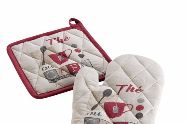 douceur d'intérieur, Oven Glove and Pot Holder (18 x 28 cm/20 x 20 cm), Printed Cotton