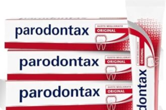 Parodontax Original Toothpaste for Healthy Gums and Strong Teeth, Daily Use, Fresh Breath, Improved Taste, 4 x 75 ml