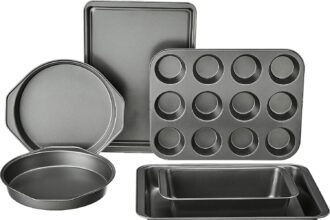 Amazon Basics Set of 6 Non Stick Baking Trays