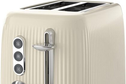Breville Vanilla Cream 2 Slice Toaster with High Lift and Wide Slots | Cream & Chrome Silver [VTR003]