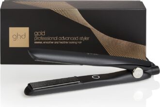 ghd Gold, Piastra Capelli Professionale per Piega Liscia e Mossa, Styler con Tecnologia Dual-Zone e Sensori Termici, Finish Morbido e Lucente da Salone, Cavo Girevole di 2.7 m