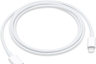 Apple USB C to Lightning Cable (1 meter)