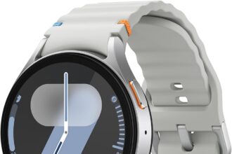 Samsung Galaxy Watch7 Smartwatch Galaxy AI Sleep Analysis, Dual Finger Close Control, Long Life Battery, GPS, BT, Aluminium Touch Bezel 44mm Silver [Italian Version]