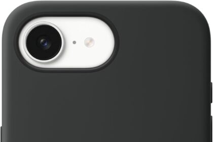 Apple iPhone 16e Silicone Case - Black