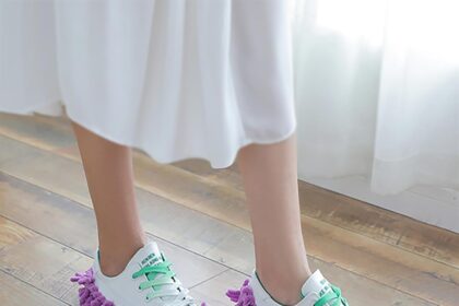 Reusable Shoe Covers for Floor Cleaning Household Household Hands-Free Mop Dust Sweeping on Laminate Surfaces, Wood Tiles, Color