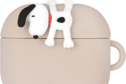 Gourmandies SNGG-116B Peanuts Snoopy AirPods 4 Custodia in silicone da appendere